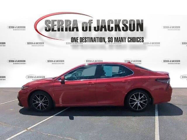 2023 Toyota Camry SE