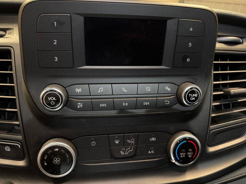 2024 Ford Transit 250