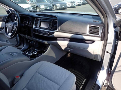 2014 Toyota Highlander