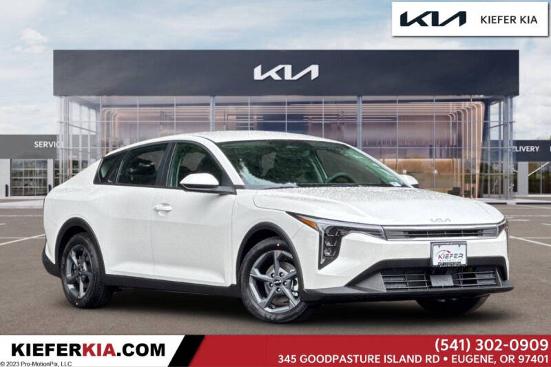 2025 Kia K4 LXS's photo