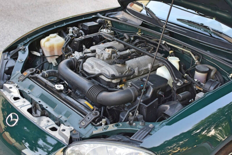 2001 Mazda MX-5 null photo 37