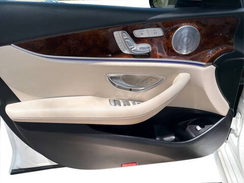 2017 Mercedes-Benz E-Class E 300 4MATIC