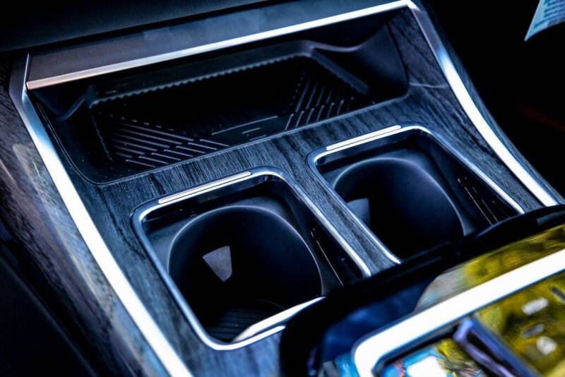 2025 BMW 7 Series 760i xDrive