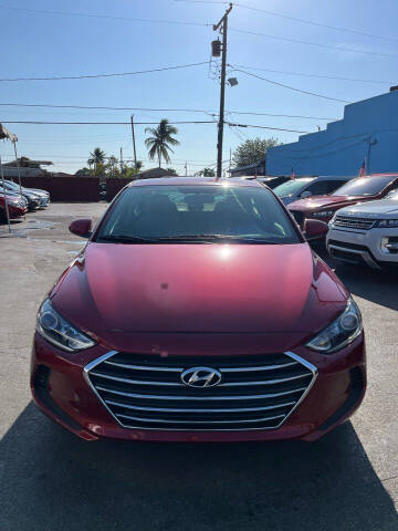 2017 Hyundai Elantra for sale at Molina Auto Sales in Hialeah FL