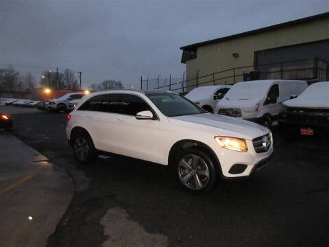 2017 Mercedes-Benz GLC GLC 300