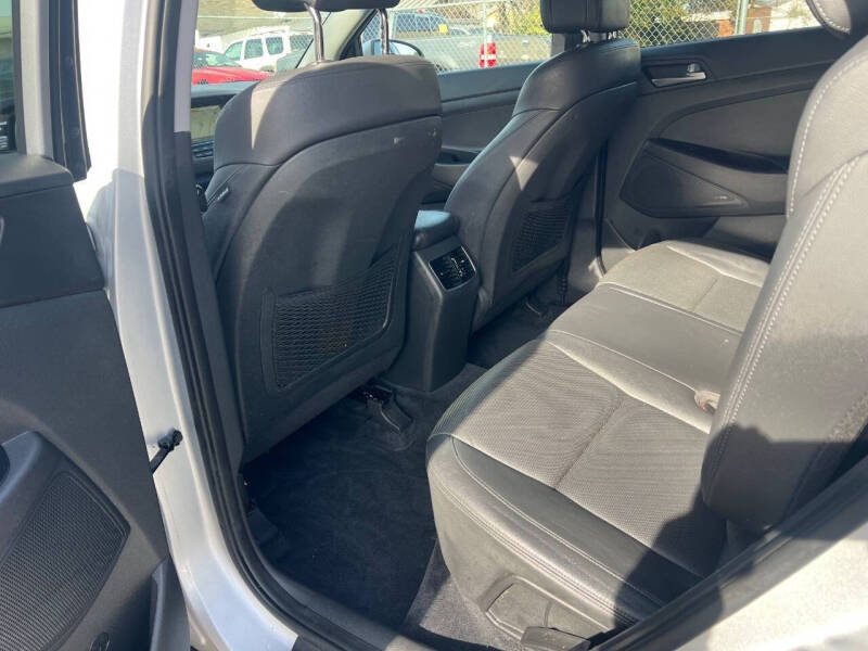 2017 Hyundai Tucson SE Plus