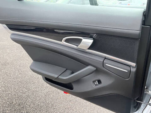 2014 Porsche Panamera