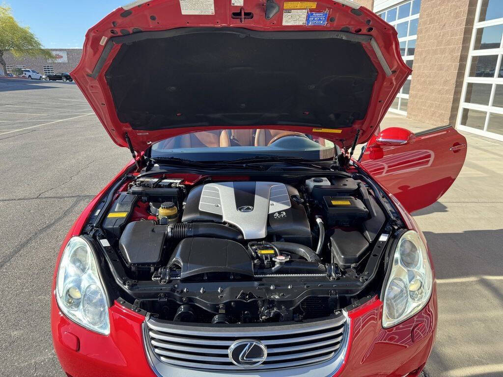 2004 Lexus SC 430 18