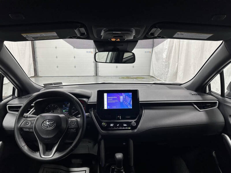 2025 Toyota Corolla Cross Hybrid Nightshade