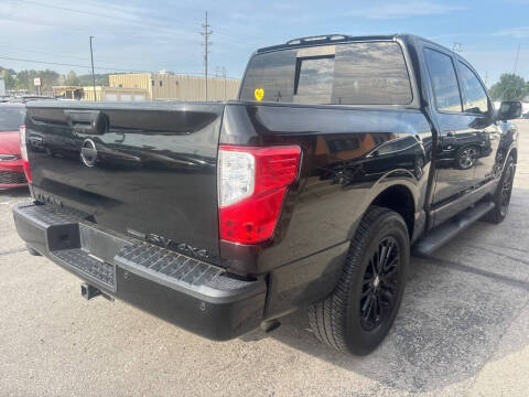 2019 Nissan Titan S