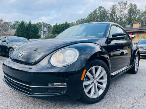 2013 Volkswagen Beetle for sale at Classic Luxury Motors in Buford GA