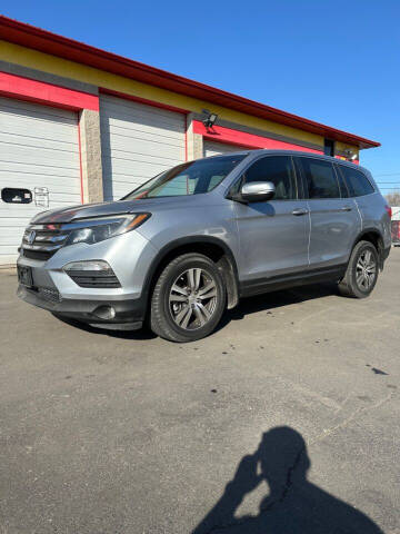 2017 Honda Pilot for sale at MIDWEST CAR SEARCH in Fridley MN
