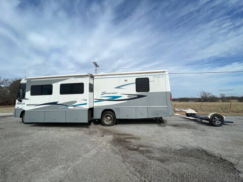 2004 Workhorse W22 for sale at Champion Motorcars in Springdale AR