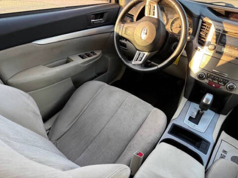 2013 Subaru Outback 2.5i Premium