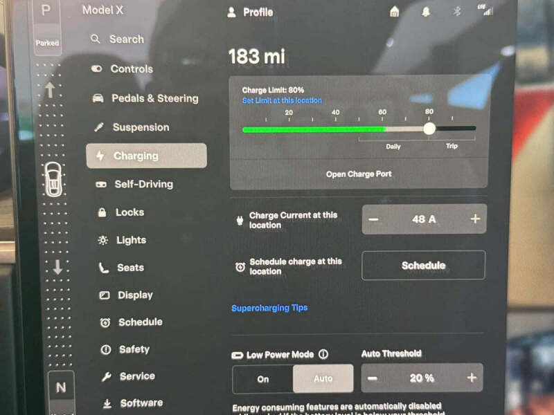 2023 Tesla Model X Standard Range