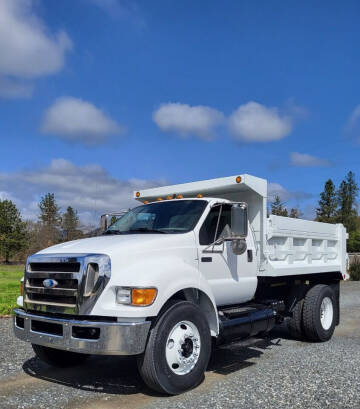 2009 Ford F-750 for sale at CPMTRUCKSALES.COM in Central Point OR