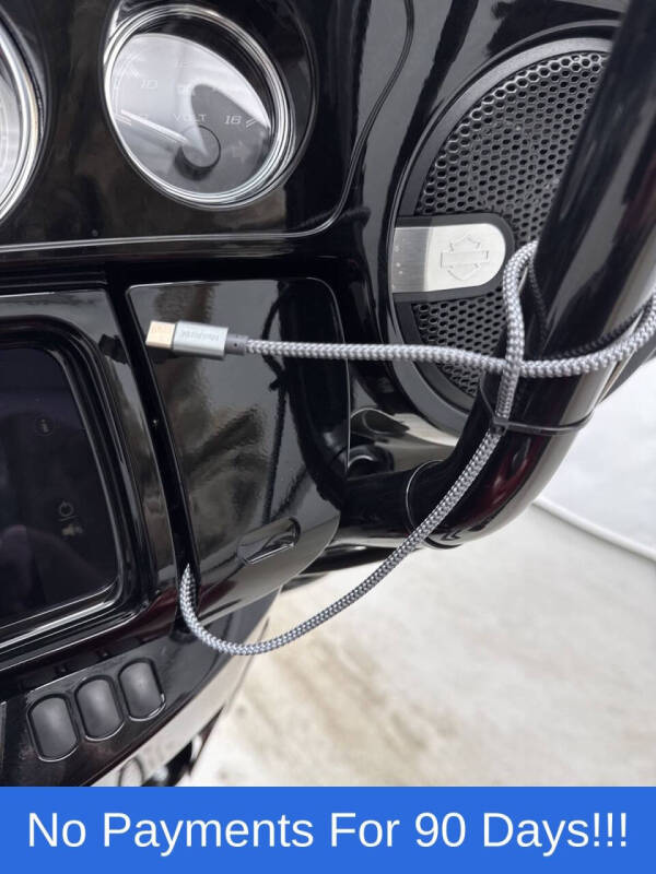 2023 Harley-Davidson Street Glide