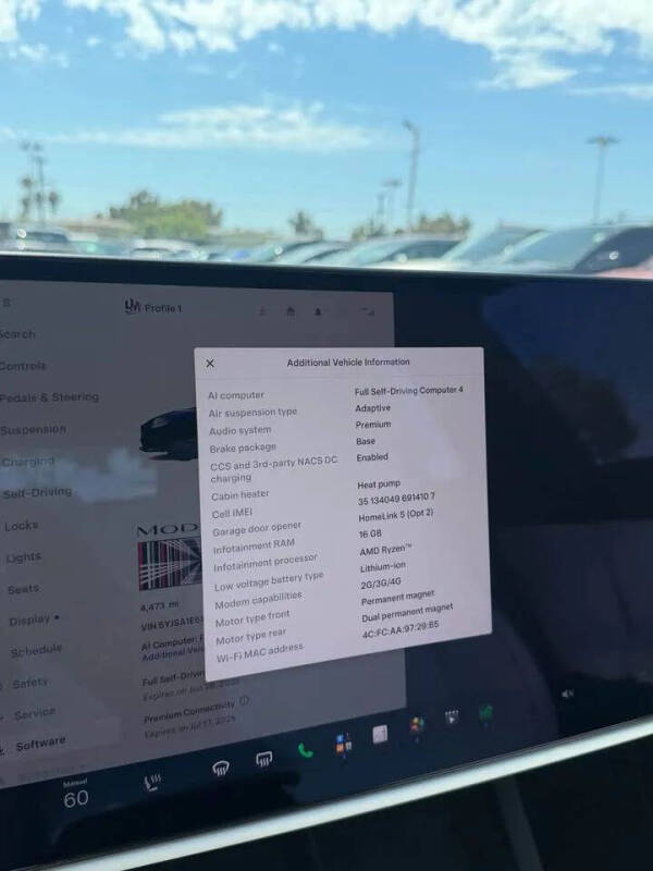 2023 Tesla Model S Plaid