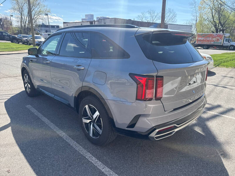 2022 Kia Sorento S