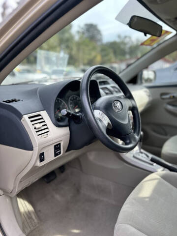 2013 Toyota Corolla LE