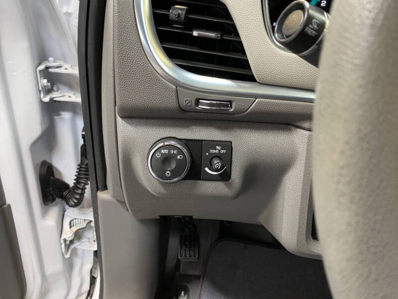 2016 Chevrolet Traverse LS