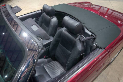 2004 Ford Thunderbird Deluxe