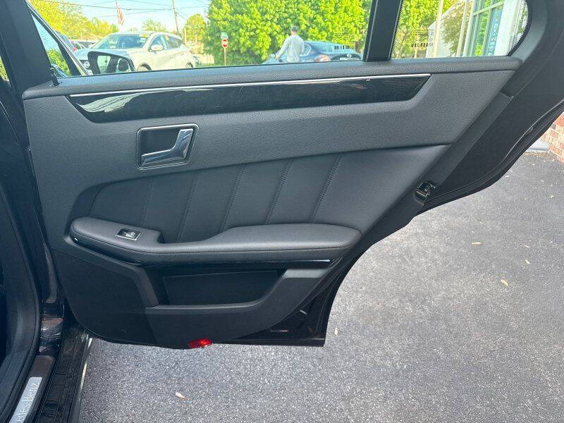 2010 Mercedes-Benz E-Class E 550 Luxury 4MATIC