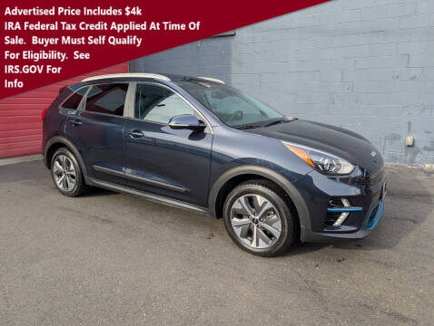 2022 Kia Niro EV for sale at Paramount Motors NW in Seattle WA