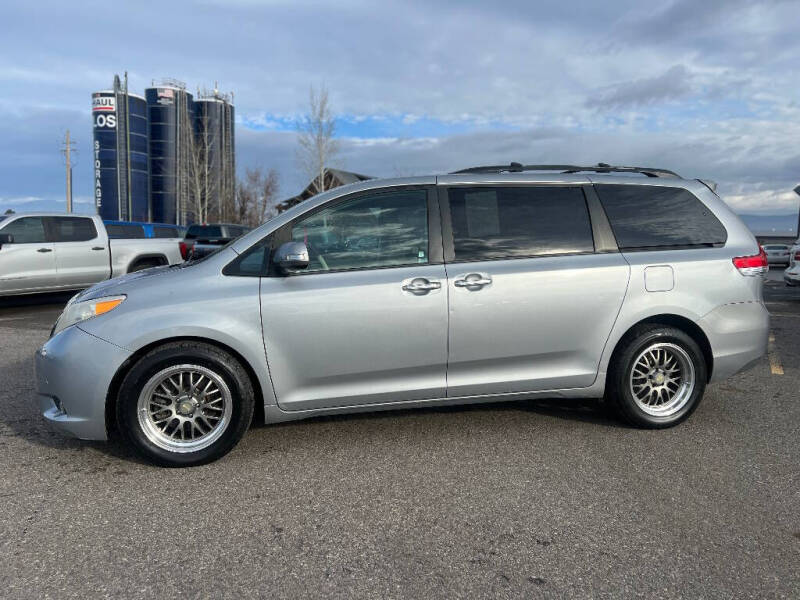 2013 Toyota Sienna