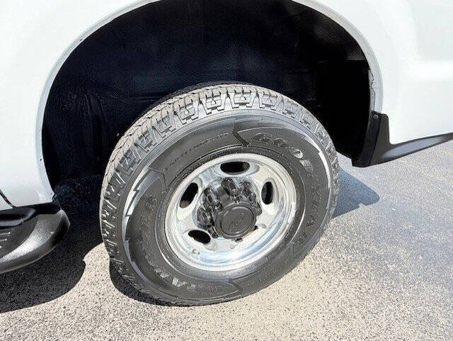 2003 Ford Excursion XLT