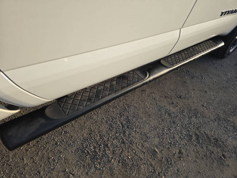 2018 Nissan Titan SV