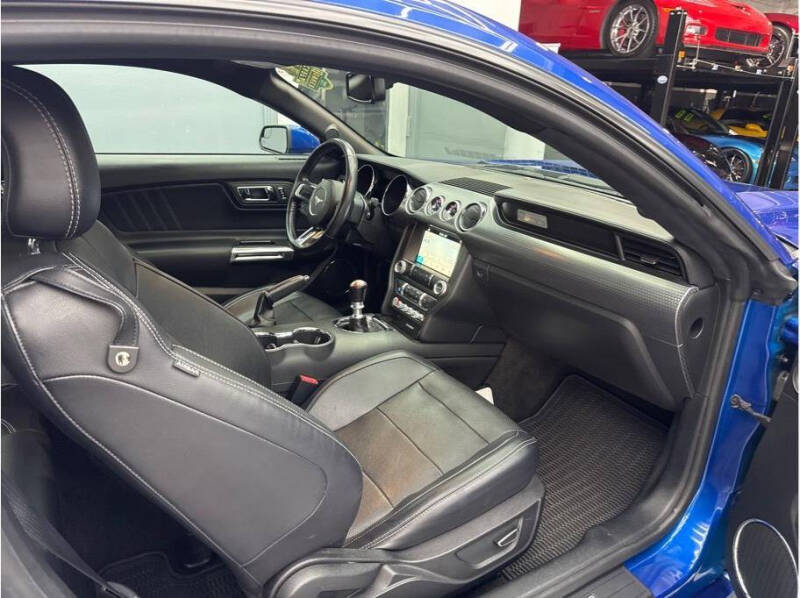 2017 Ford Mustang GT Premium