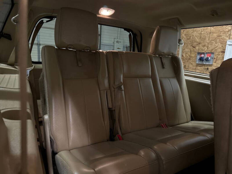 2017 Ford Expedition EL XLT