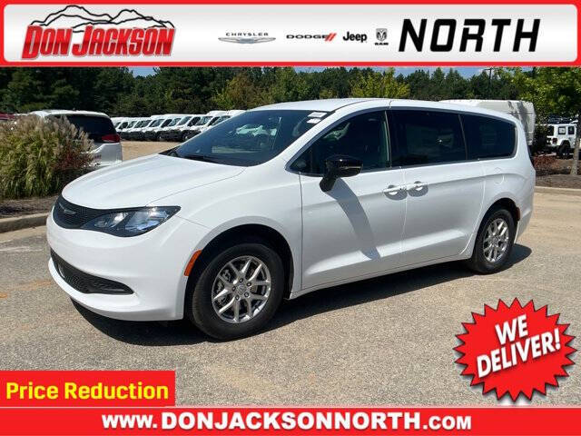 2026 Chrysler Voyager LX