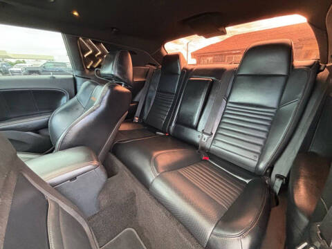 2015 Dodge Challenger R/T Plus Shaker