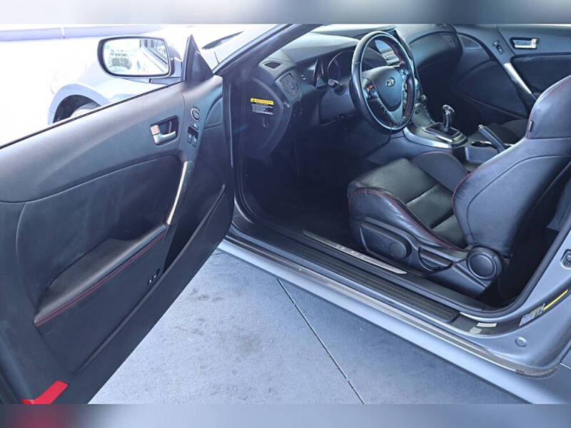 2014 Hyundai Genesis Coupe