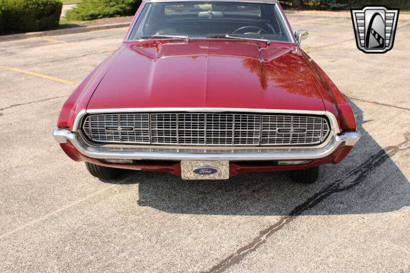 1968 Ford Thunderbird