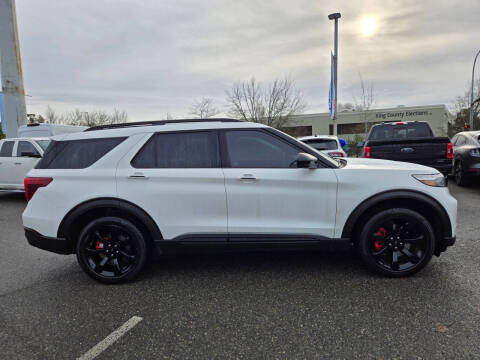 2022 Ford Explorer ST
