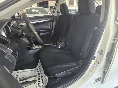 2014 Mitsubishi Lancer