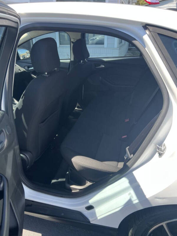 2017 Ford Focus SEL