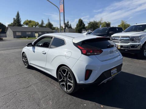 2019 Hyundai Veloster 2.0L
