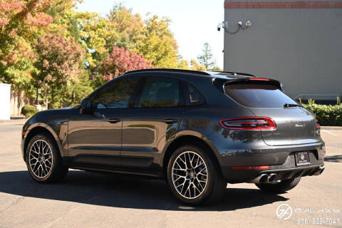 2018 Porsche Macan S