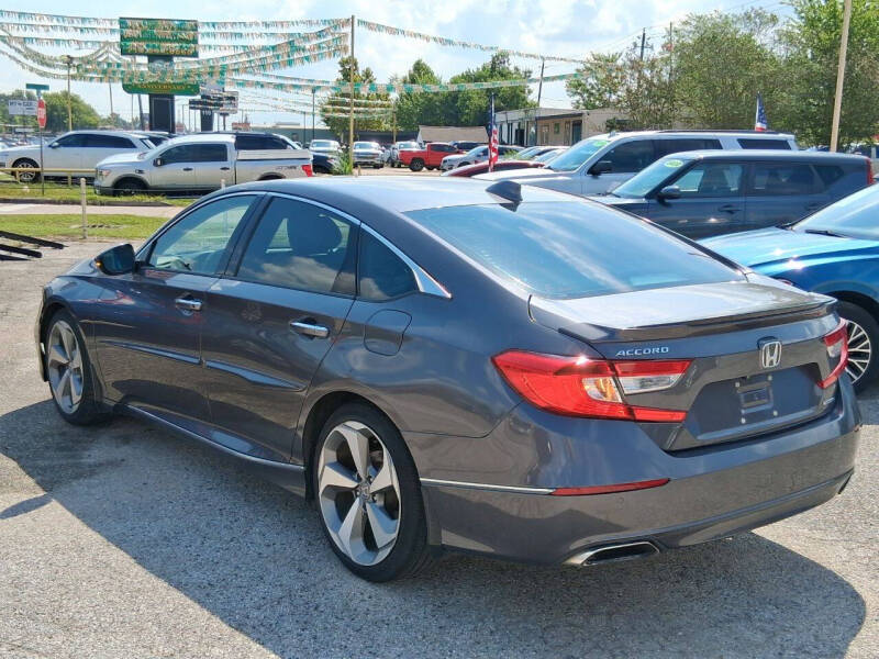 2018 Honda Accord Touring