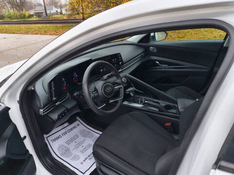 2021 Hyundai Elantra SE