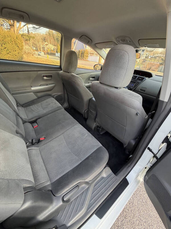 2012 Toyota Prius v Three