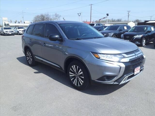 2020 Mitsubishi Outlander ES