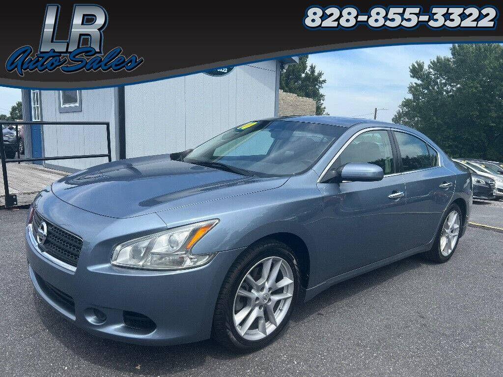 nissan maxima 2010 grey