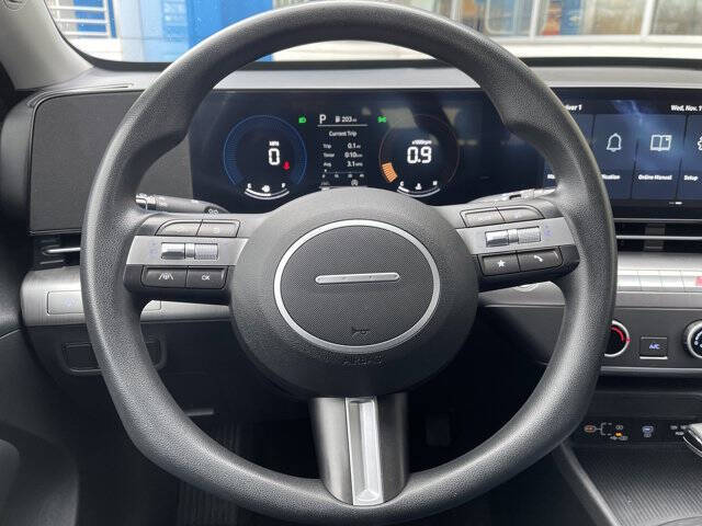 2024 Hyundai Kona SE