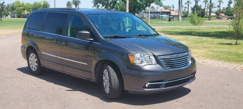 2016 Chrysler Town and Country Touring