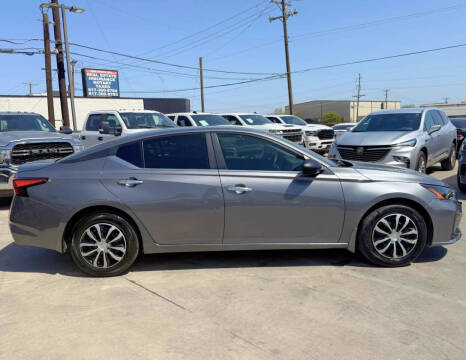 2024 Nissan Altima 2.5 S